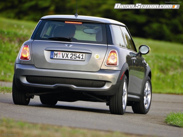 BMW MINI E Picture #2 BMW MINI E Picture #2
